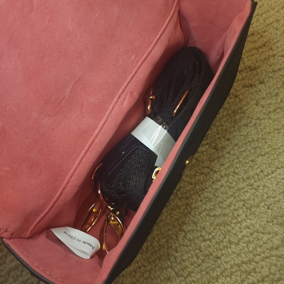 NWOT Montage Vegan Cork Leather Crossbody Bag - Picture 8 of 8